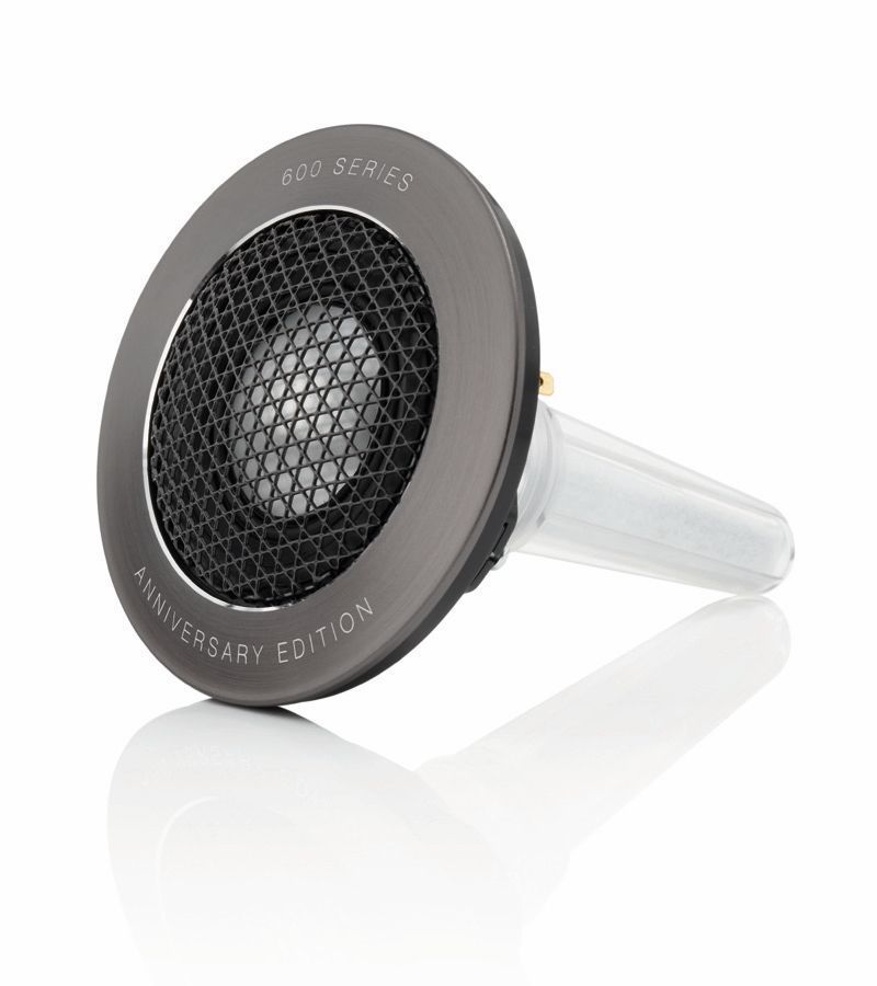 Полочная акустика B&W 607 S2 Anniversary Edition White