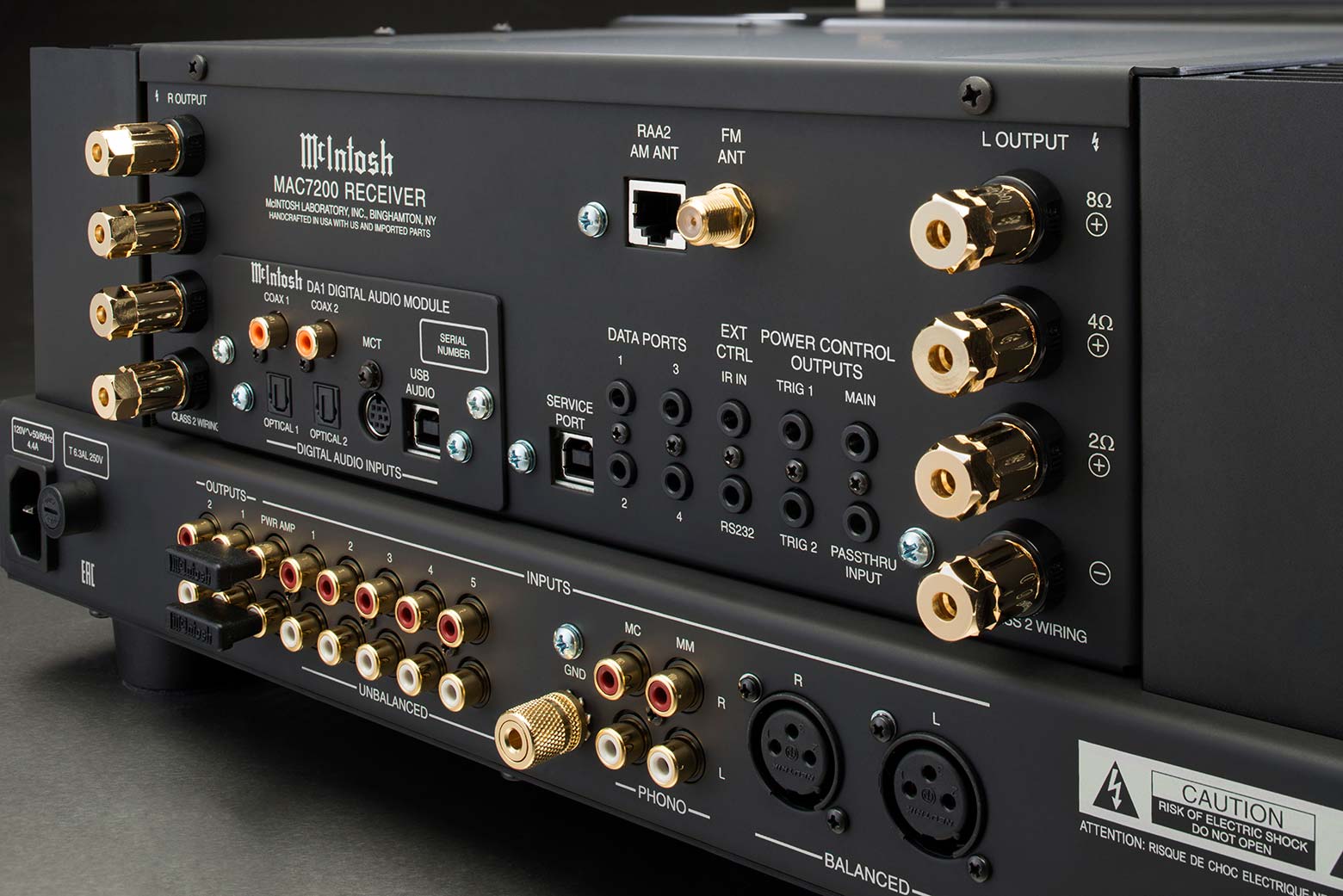 Интегральный усилитель McIntosh MAC7200