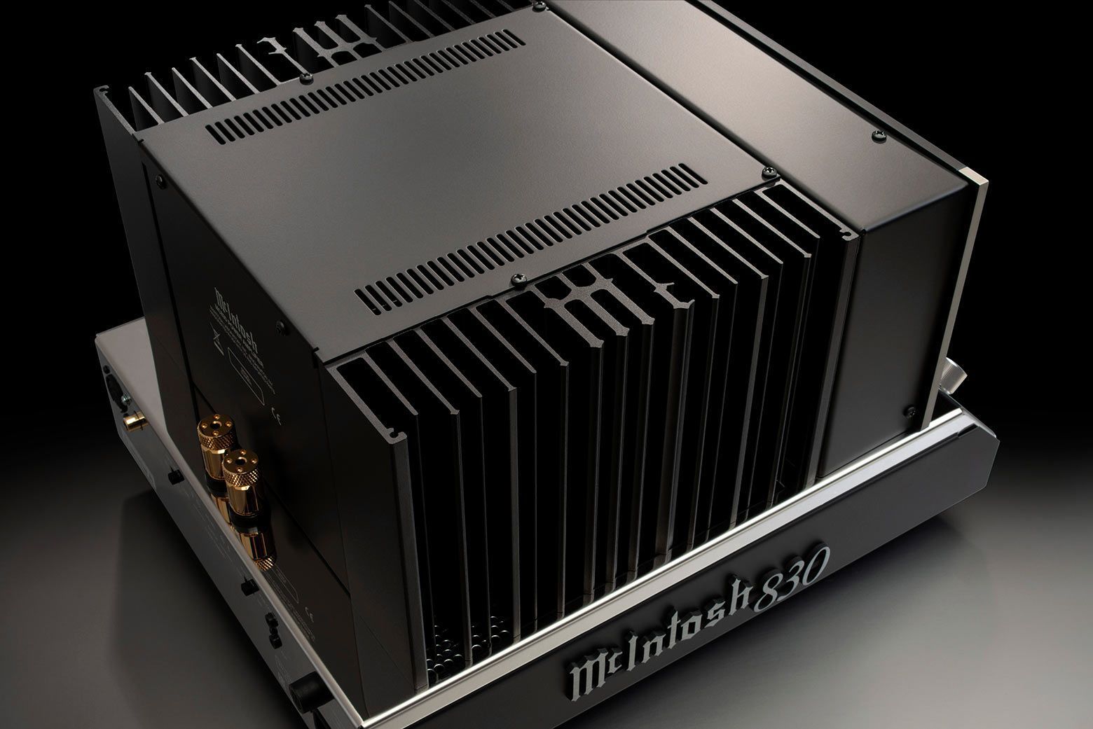 Усилитель мощности McIntosh MC830