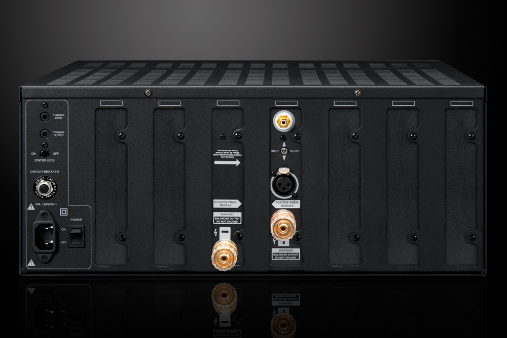 Усилитель мощности Emotiva XPA-DR1