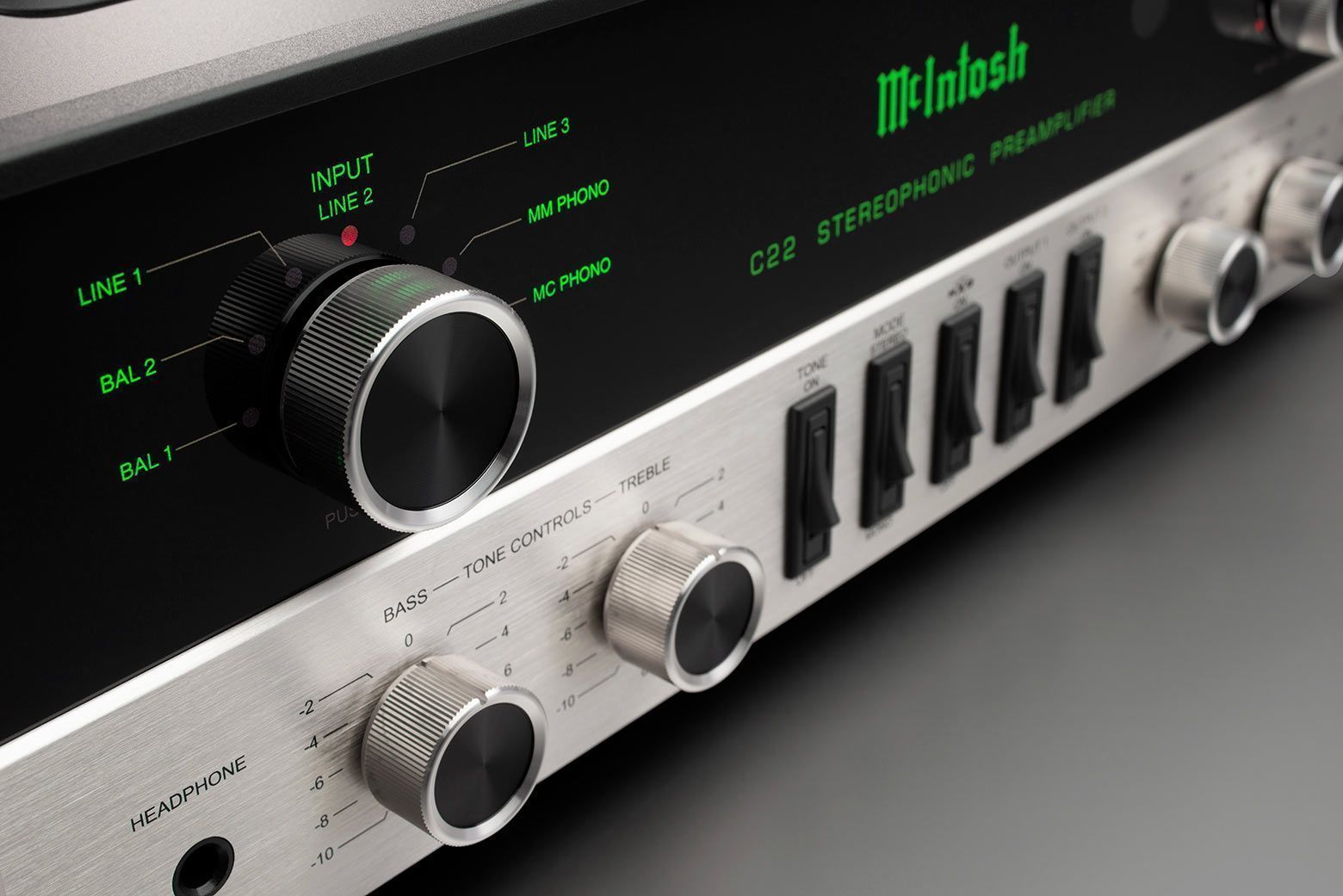 Ламповый предусилитель McIntosh C22 MkV