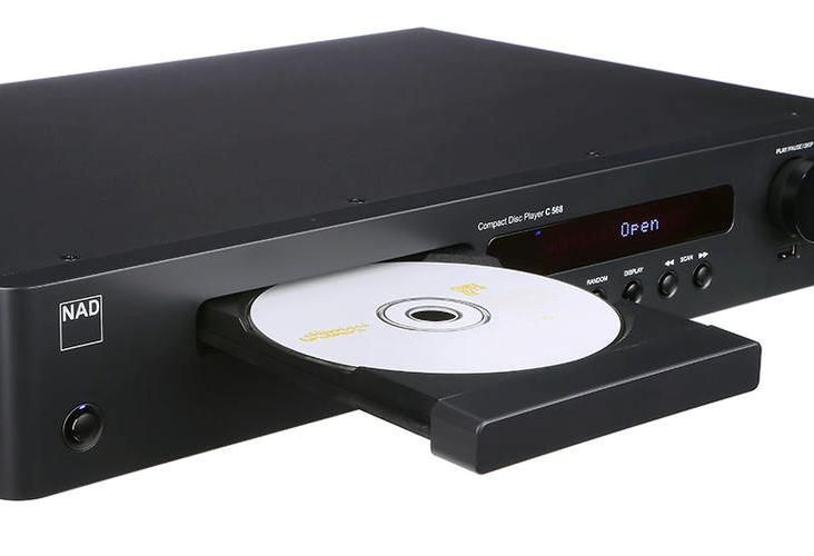 CD проигрыватель NAD C 568 black