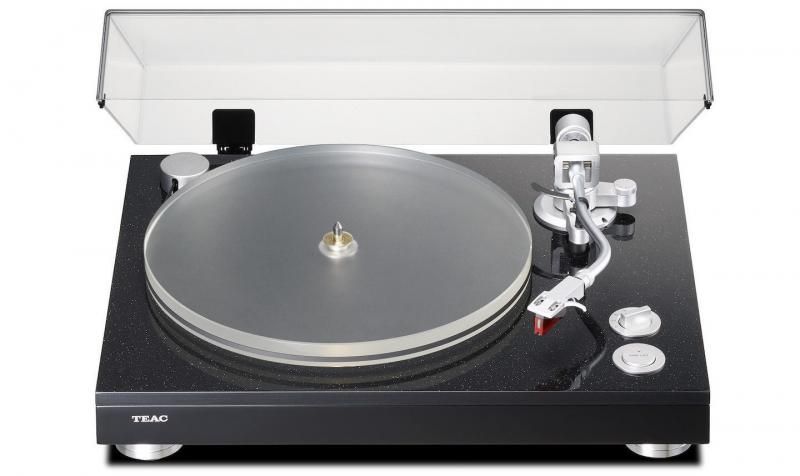 Вертушка Teac TN-5BB: пассиковый привод и картридж Ortofon 2M RED