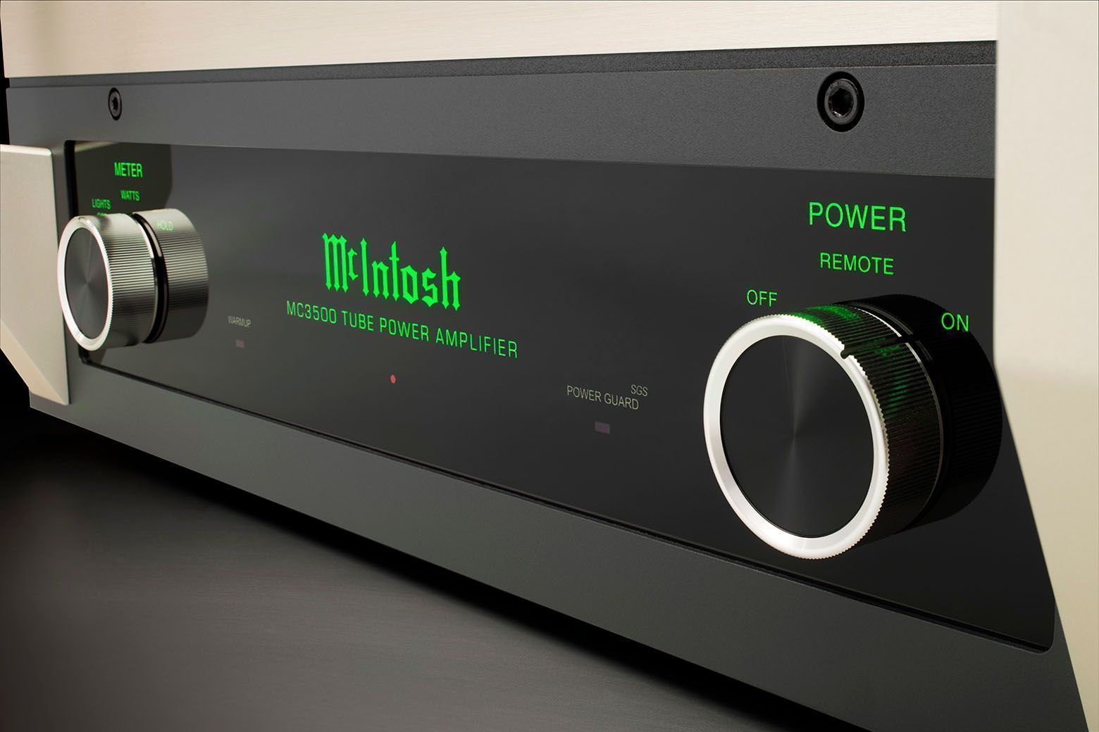 Усилитель мощности McIntosh MC3500 MkII