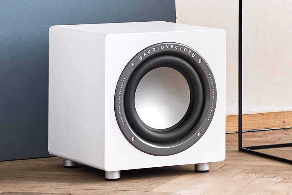 Сабвуферр Audiovector QR Sub White Silk