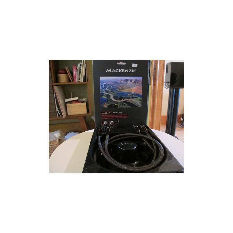 Кабель межблочный Audioquest Mackenzie (XLR-XLR) 2,0 м