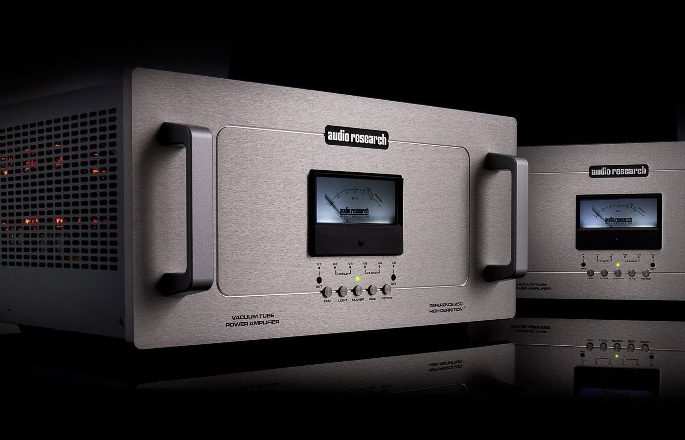 Усилитель мощности AUDIO RESEARCH REFERENCE 250 SE SILVER