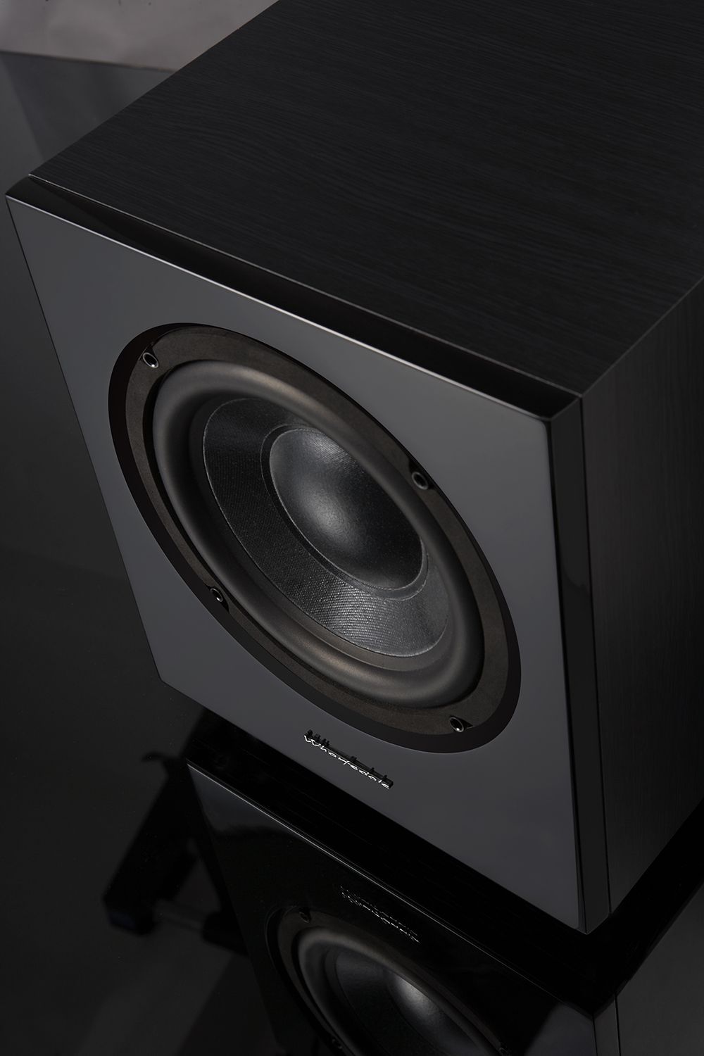 Активные сабвуферы wharfedale. Сабвуфер Wharfedale WH-d8, Blackwood. Wharfedale WH-d10. Фазоинверторный сабвуфер Wharfedale WH-d8 Black Wood. Сабвуфер Wharfedale WH-d10, Black Wood качество.