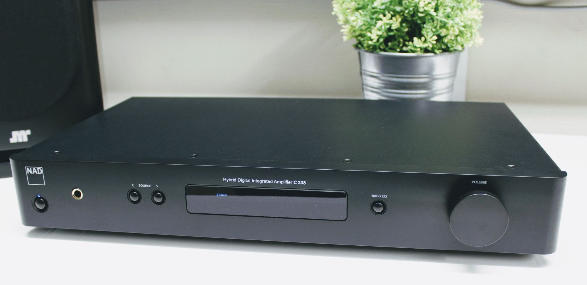 Cтереоусилитель NAD C 338 black