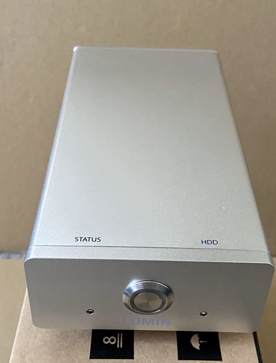 Медиасервер LUMIN L1 Silver