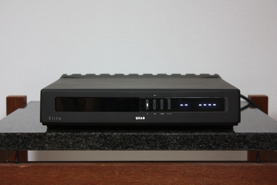 CD проигрыватель Quad Elite CDS