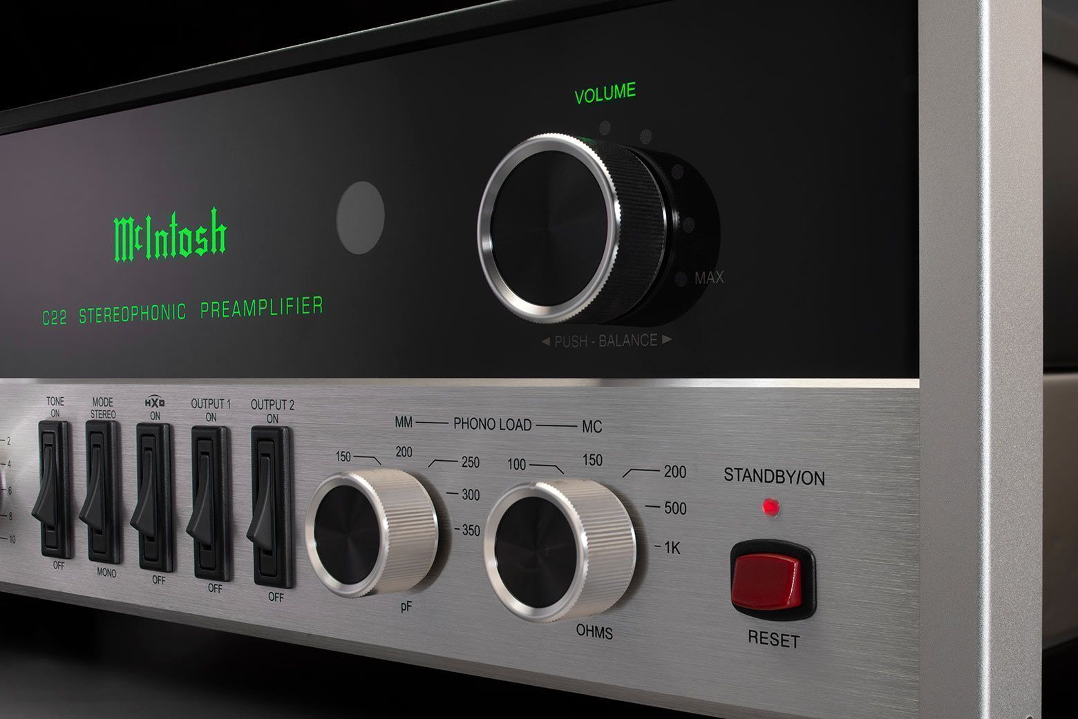 Ламповый предусилитель McIntosh C22 MkV