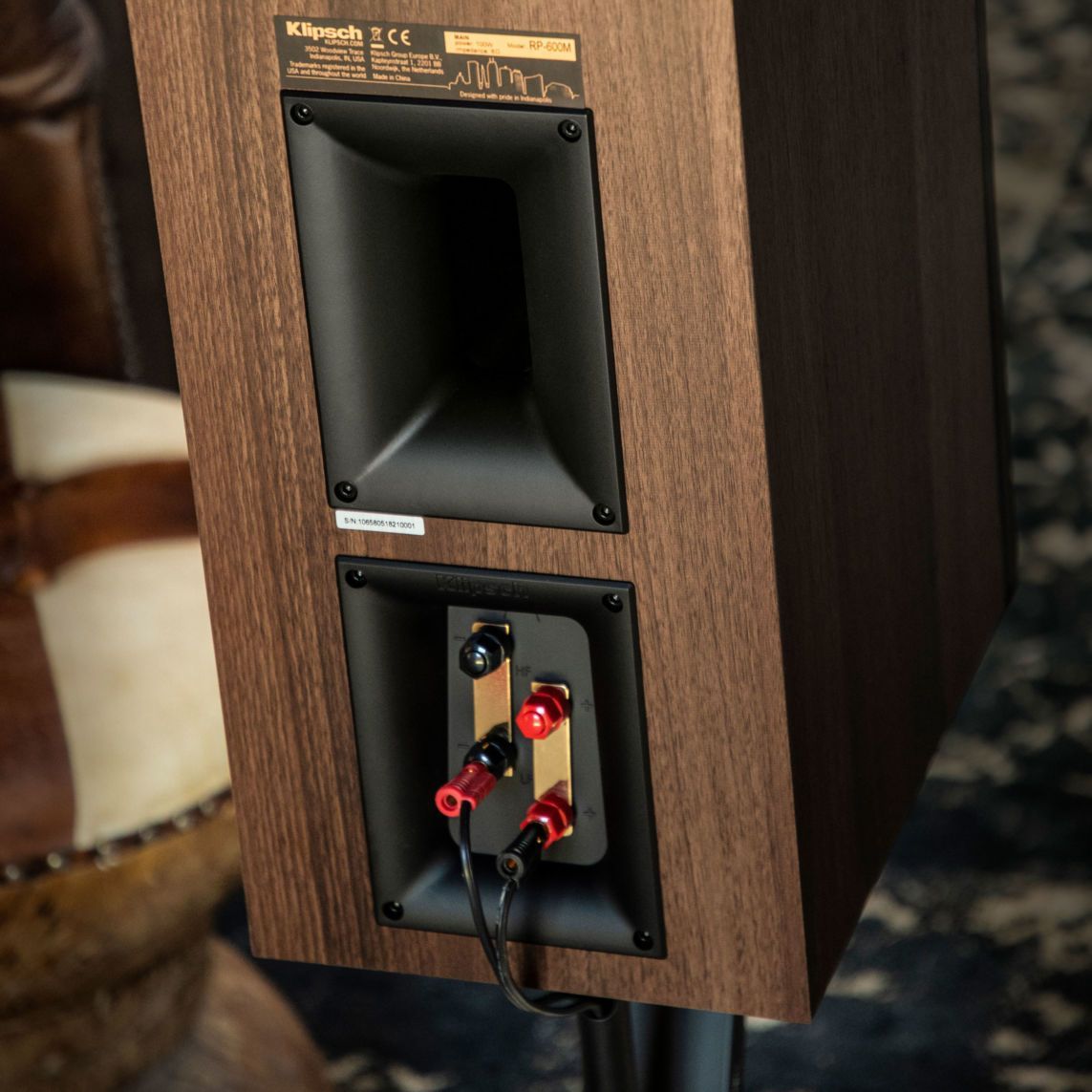 Полочная акустика Klipsch RP-600M walnut