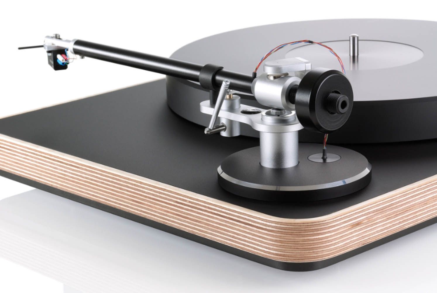 Проигрыватель винила Clearaudio Concept MM Black/Dark Wood