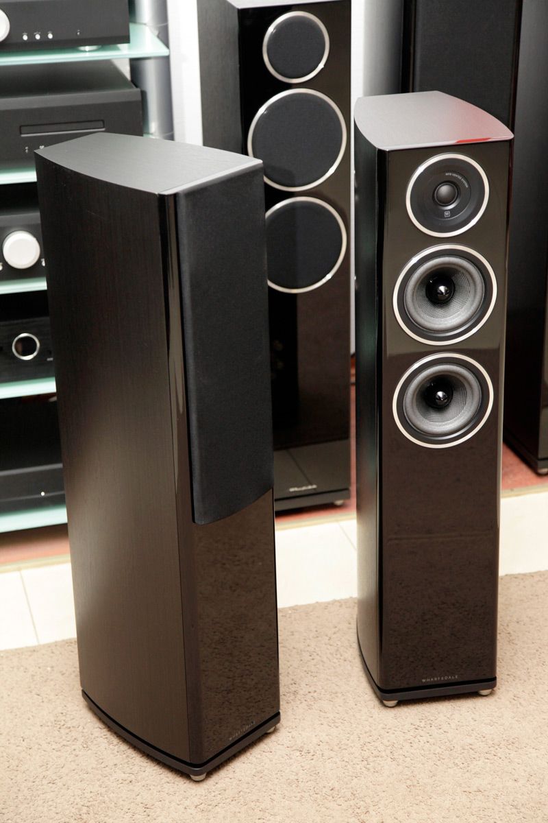 Напольная акустика Wharfedale Diamond 11.3 Walnut Pearl