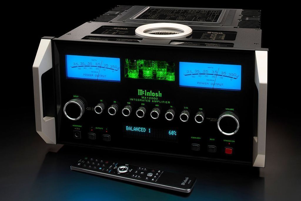Интегральный усилитель Mcintosh MA12000