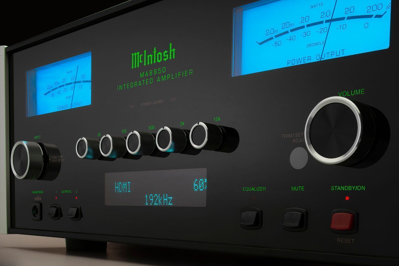Интегрированный усилитель McIntosh MA8950