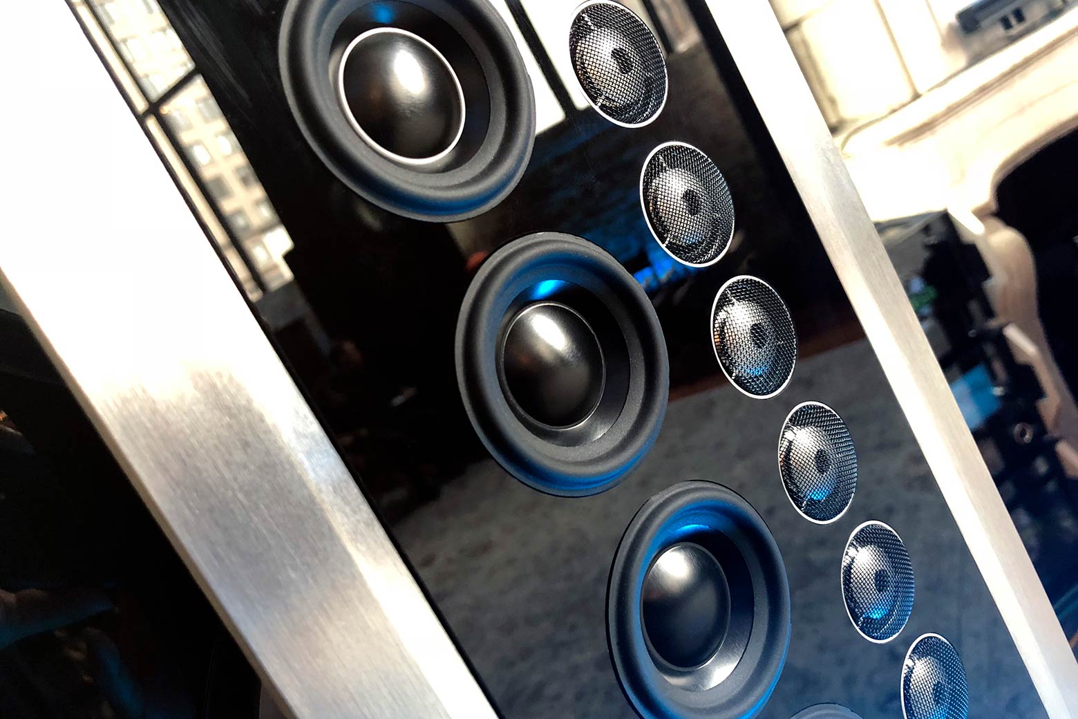 Напольная акустическая система McIntosh XRT2.1K