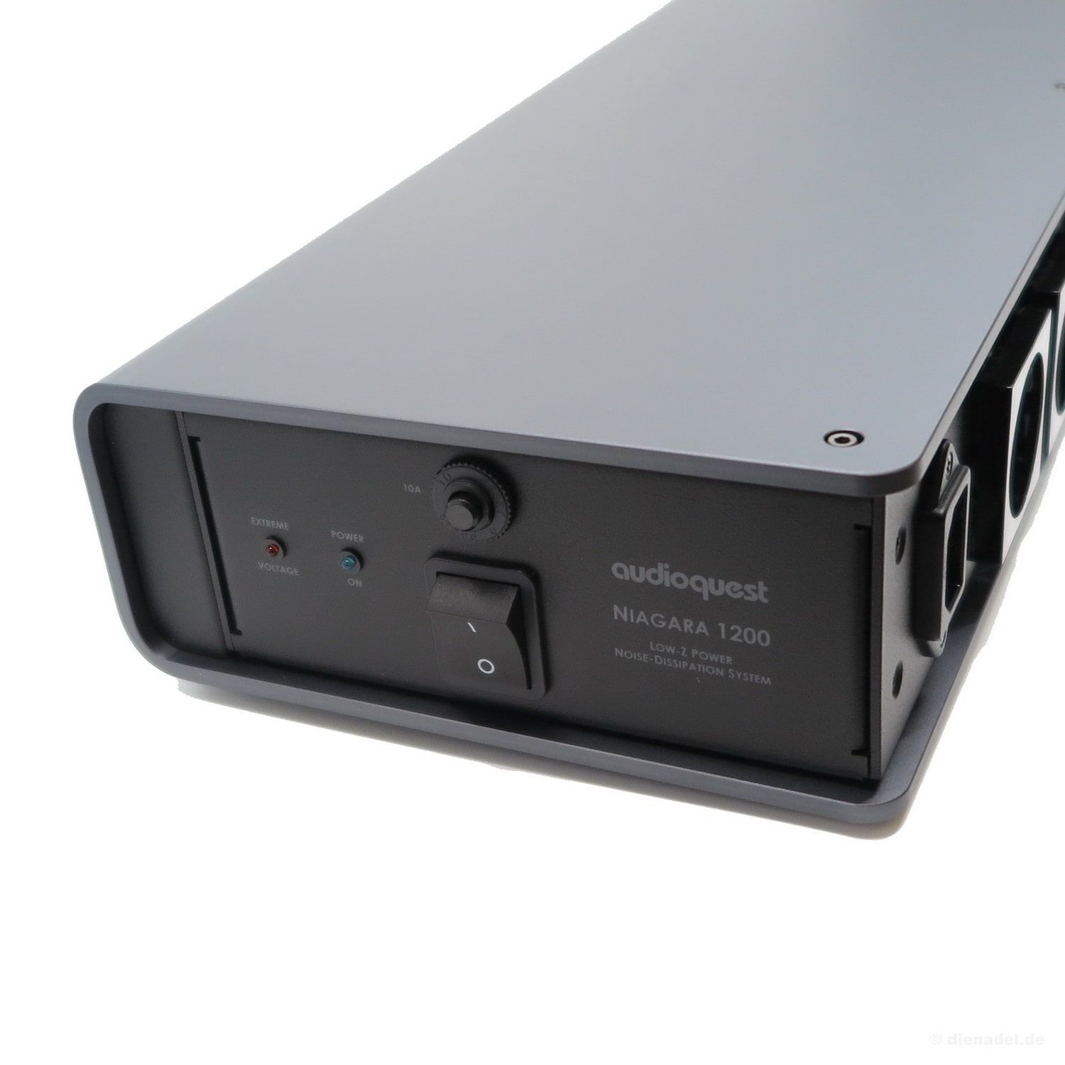 Сетевой фильтр AudioQuest NIAGARA 1200