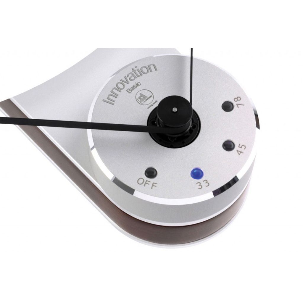 Проигрыватель винила Clearaudio Innovation Wood
