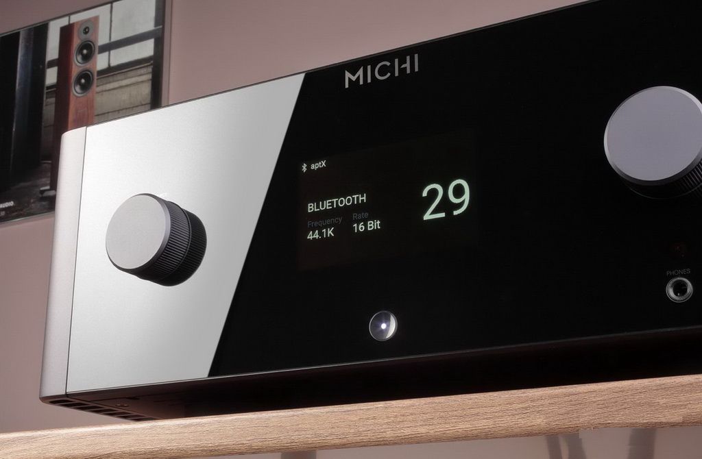 Интегрированный усилитель Michi X5 black
