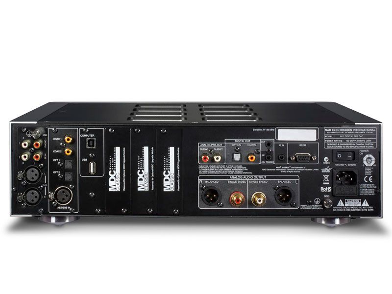 Предварительный усилитель NAD M12