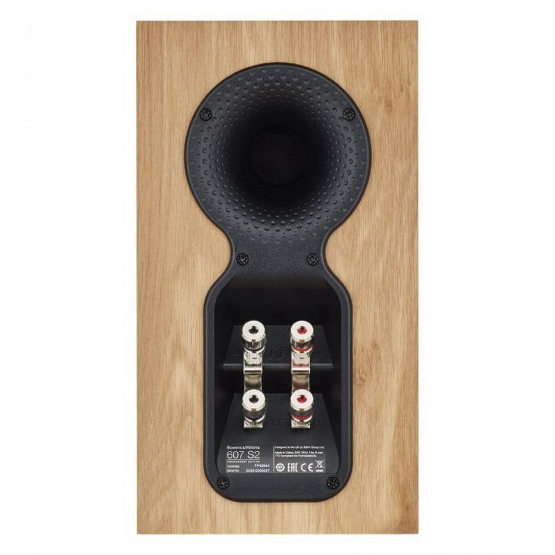 Полочная акустика B&W 607 S2 Anniversary Edition Oak
